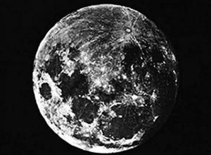 NASA nuotrauka iš tolimos Mėnulio pusės – tikra ar netikra?